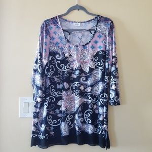 Avenue EUC womans blouse